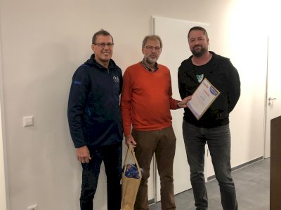 Ehrenamt überrascht bei der Mitgliederversammlung des SV Eltern